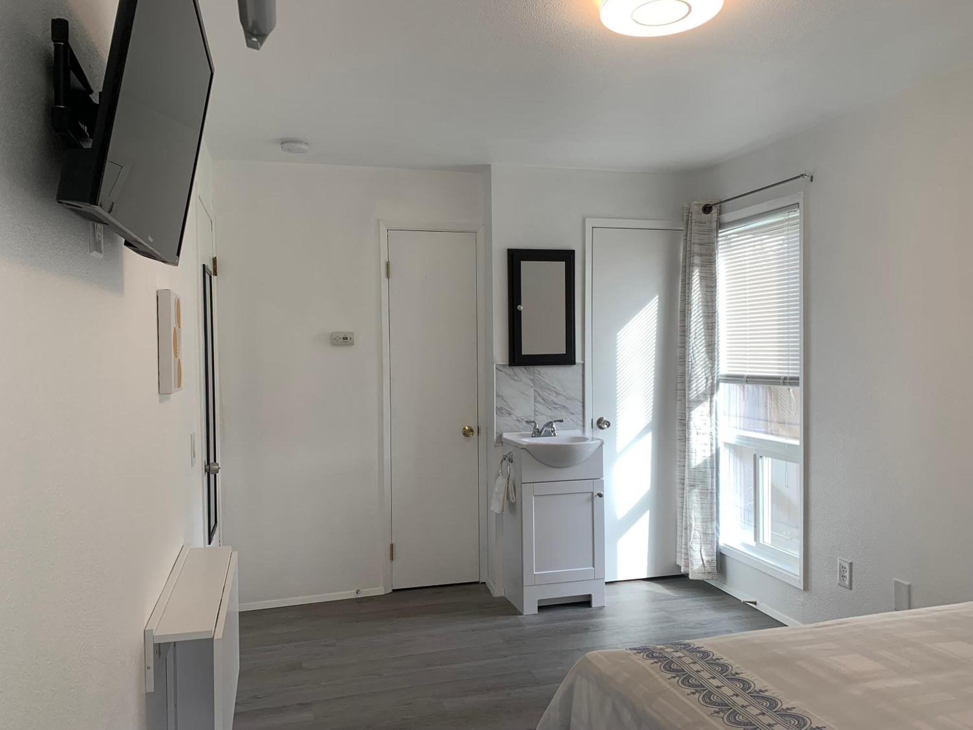 Central Bellevue Retreat Екстер'єр фото