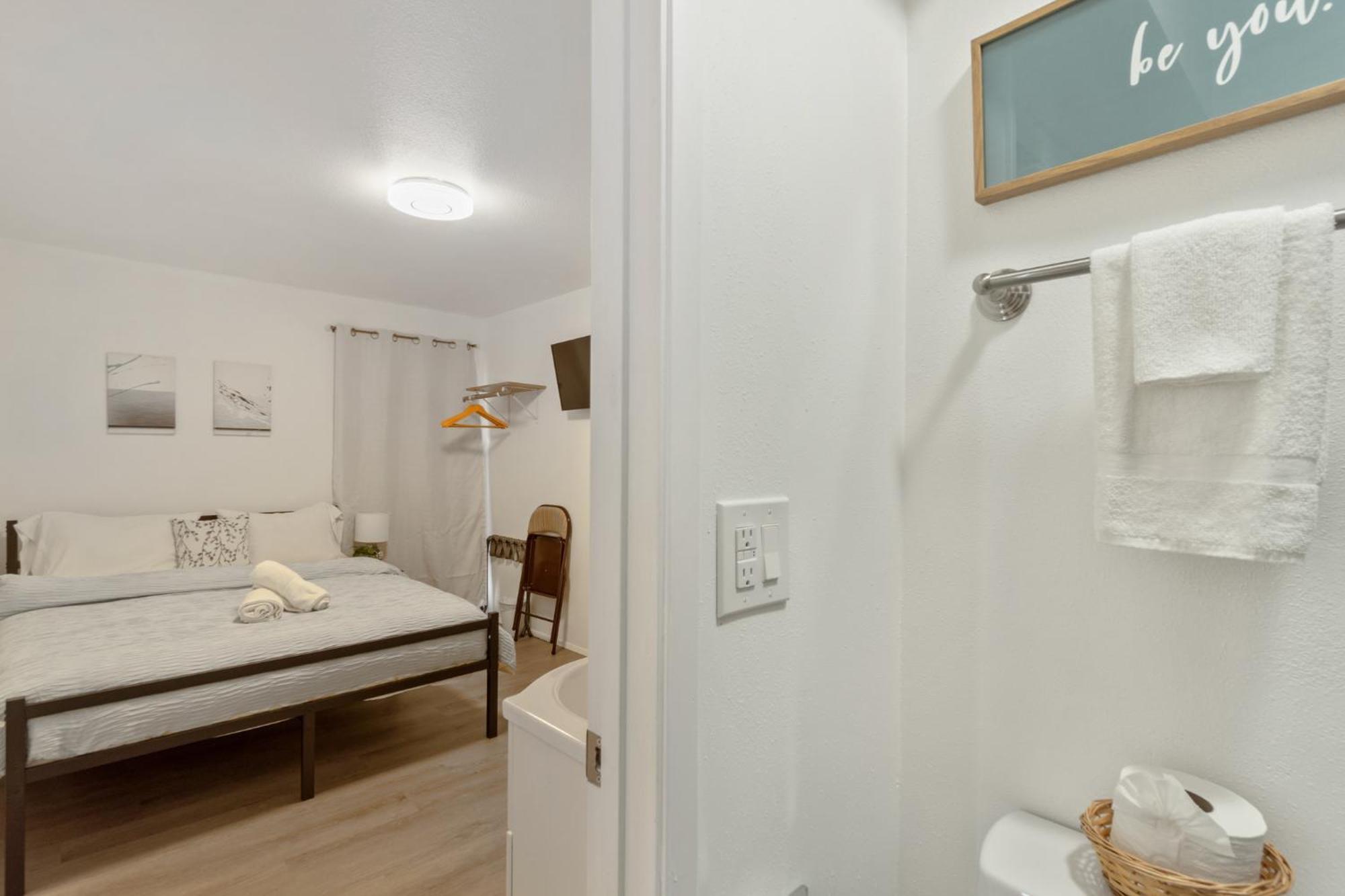 Central Bellevue Retreat Екстер'єр фото