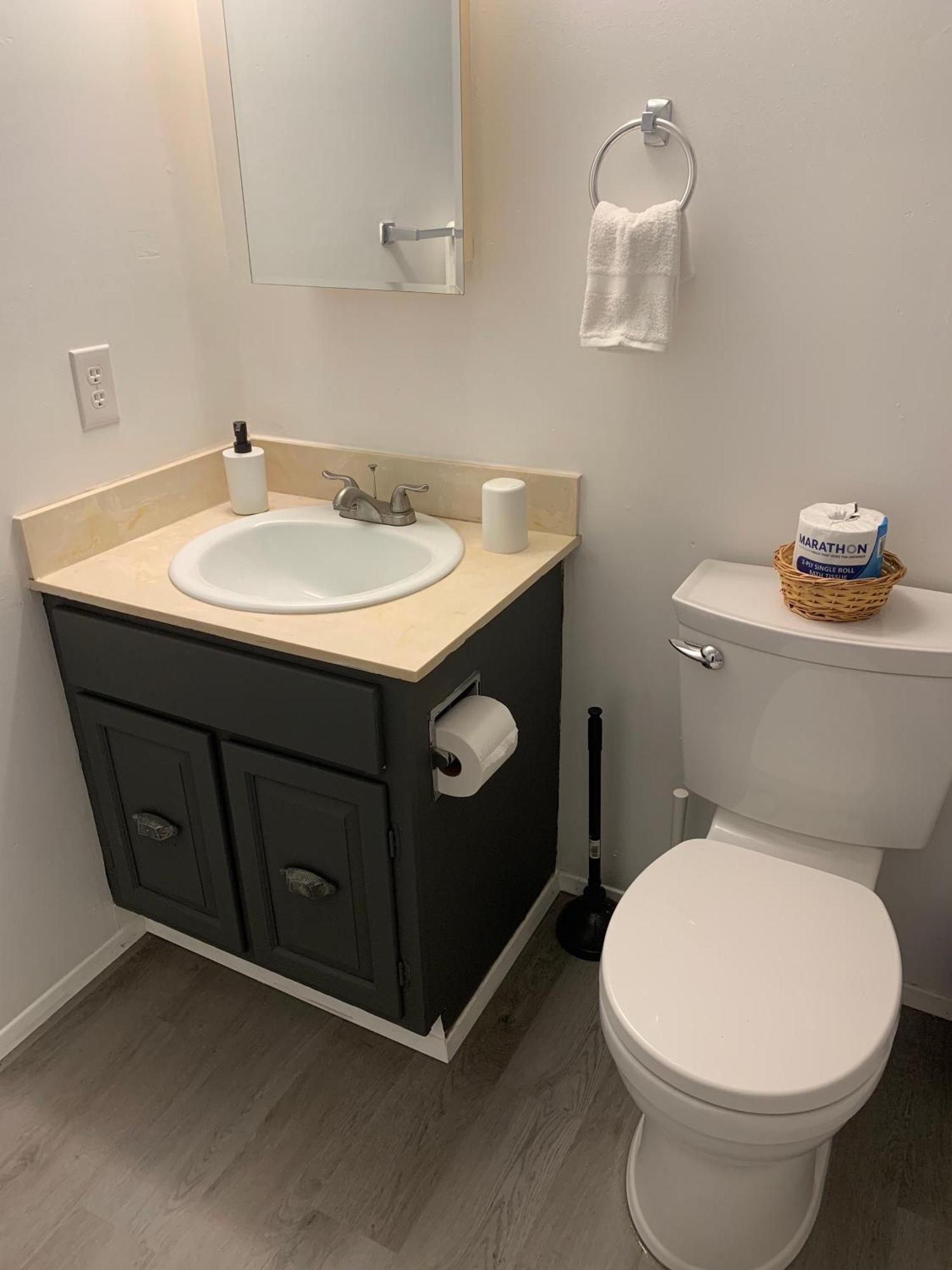 Central Bellevue Retreat Екстер'єр фото