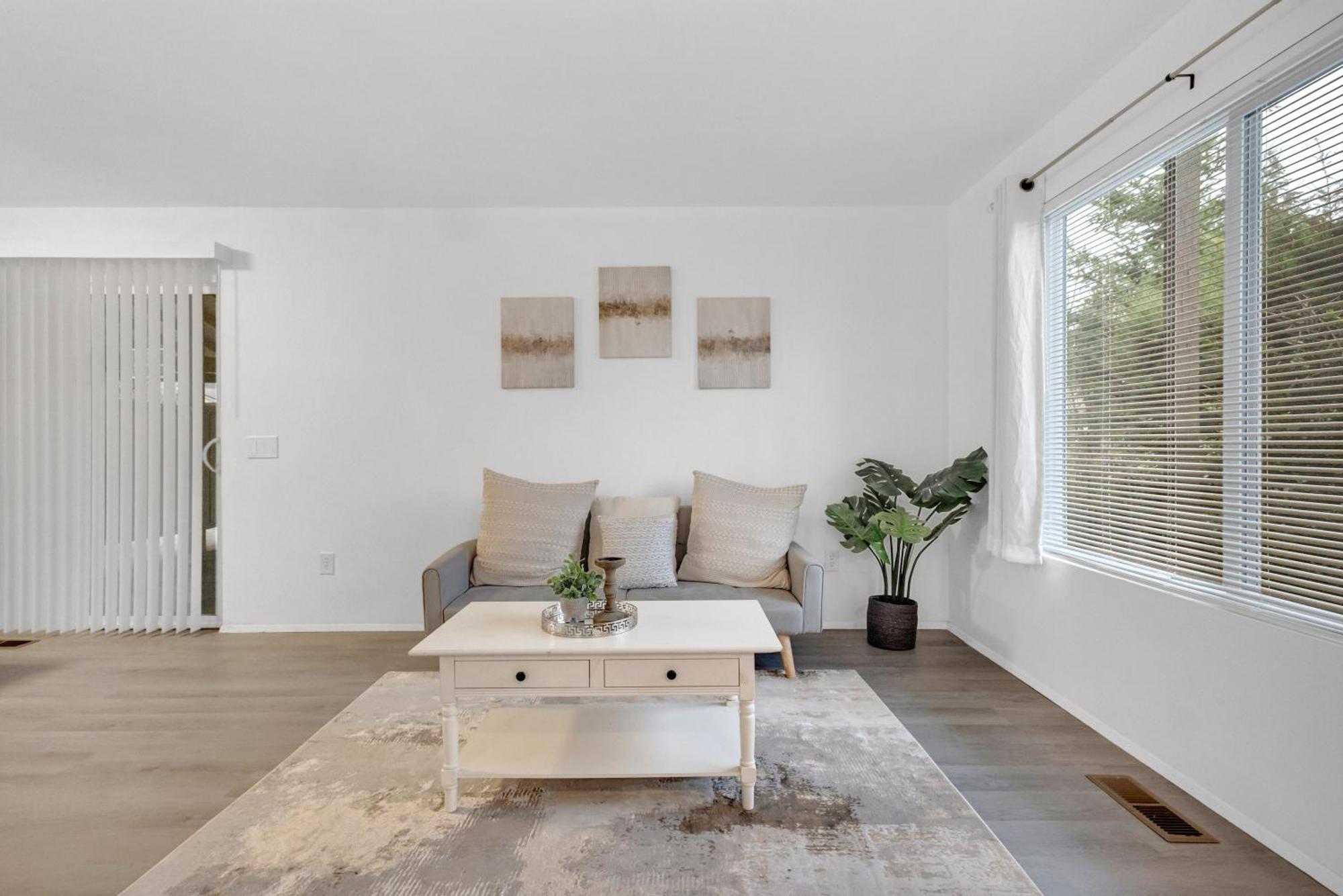 Central Bellevue Retreat Екстер'єр фото